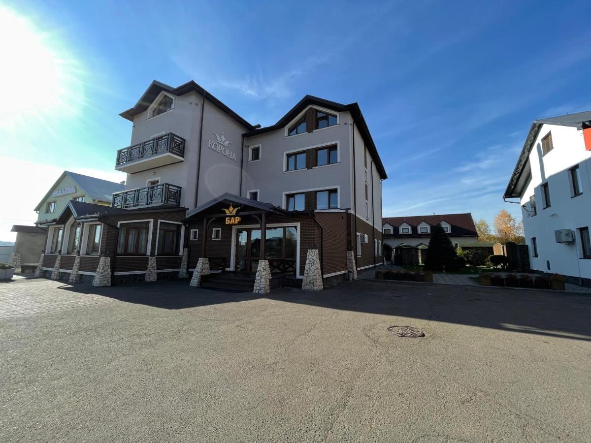 Hotel Korona Mostyska Luaran gambar